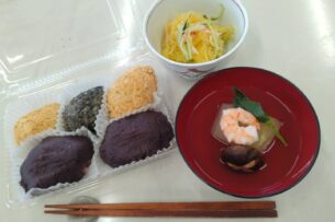 お供え団子